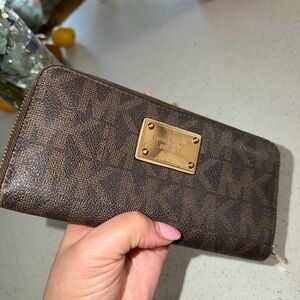 Michael Kors Dark Brown wallet
